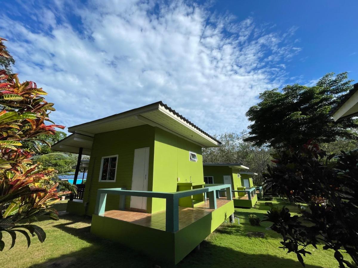 Suan Nai Kokut Resort Ko Kut Екстер'єр фото