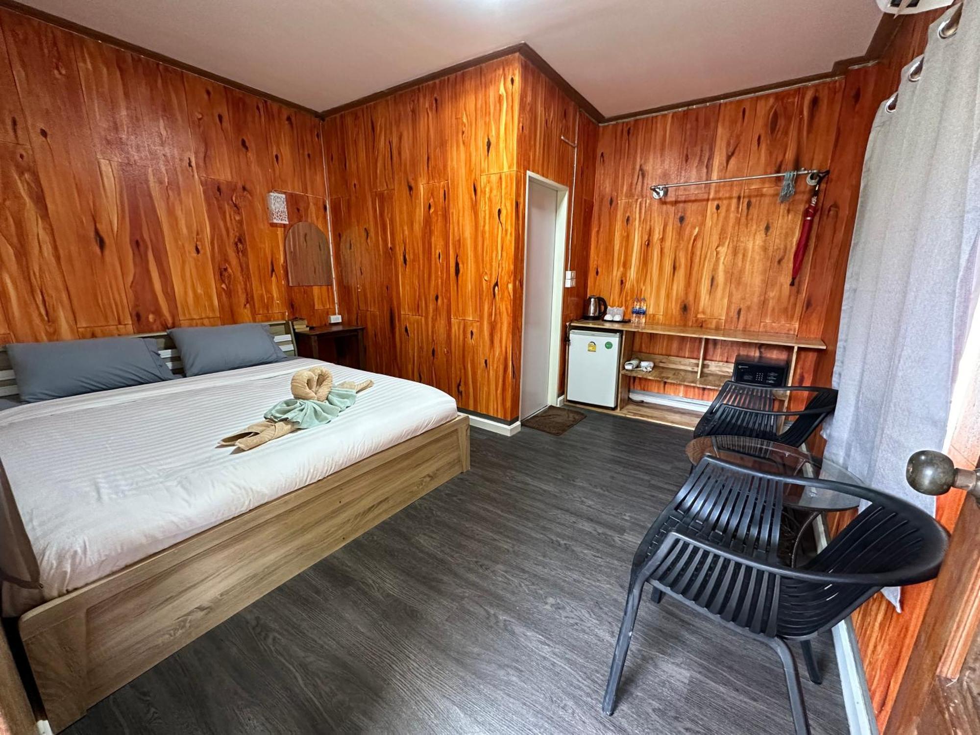 Suan Nai Kokut Resort Ko Kut Екстер'єр фото